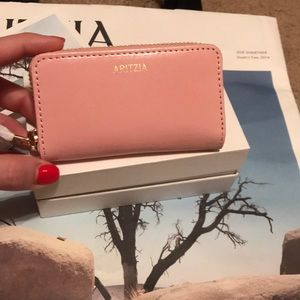 Aritzia wallet/ coin purse